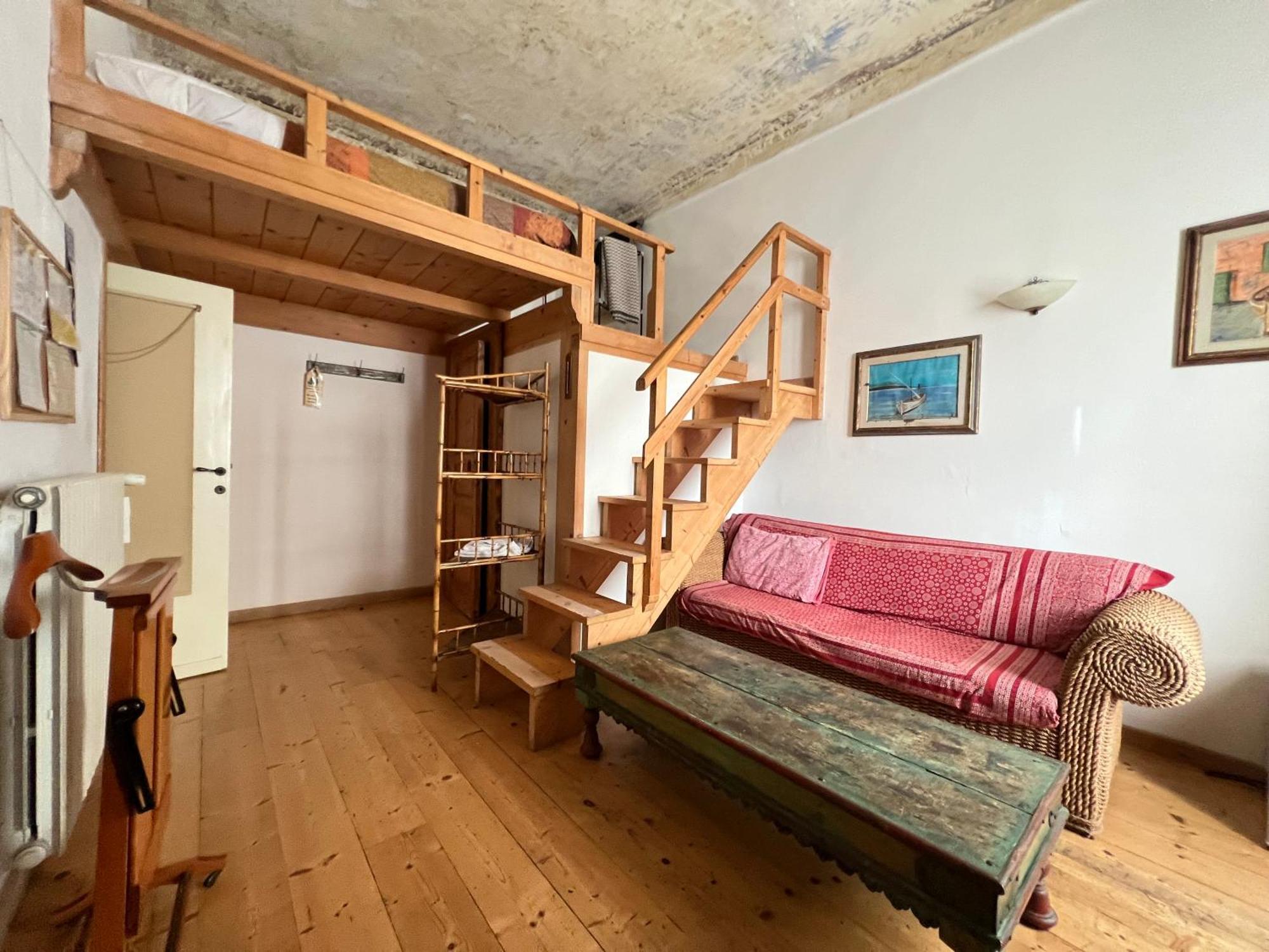 סאסארי B&B Le Finestre Su Via Cavour חדר תמונה